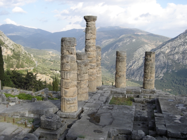 Oracle, Delphi, Pythia, Prophecy, Greek Mythology, History, & Facts